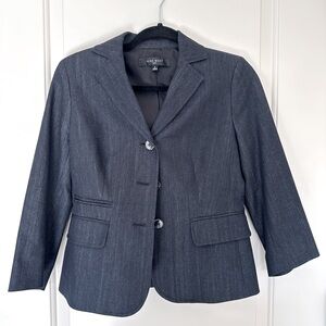 Black NINE WEST suit set. Skirt & blazer